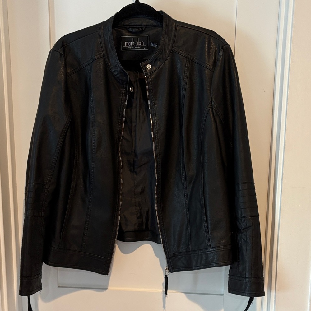 Women's Classic Black Leather Jacket